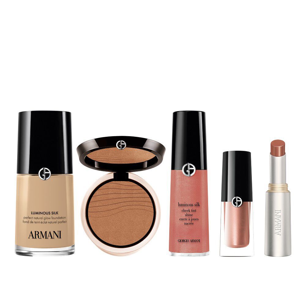 SUMMER GLOW LOOK