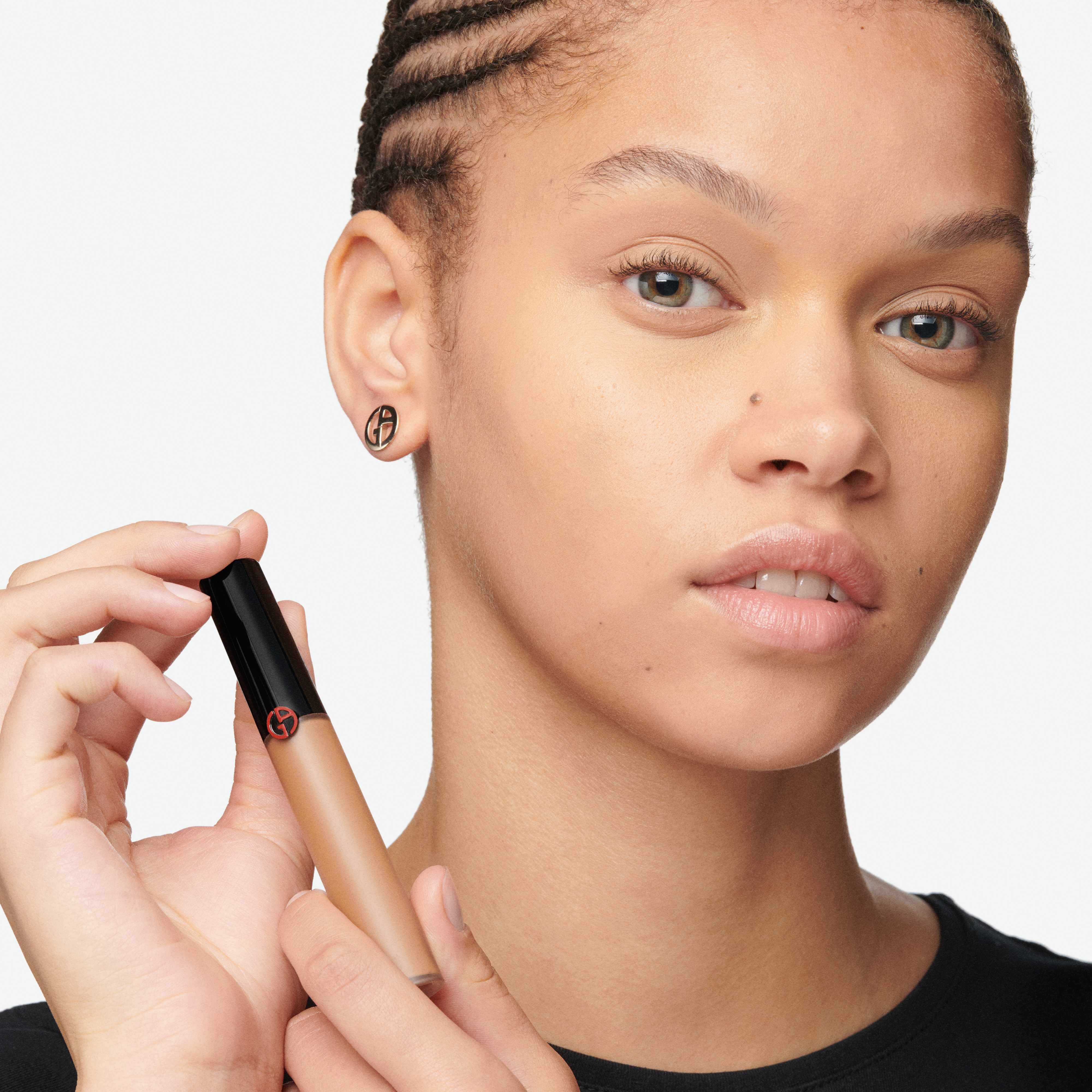 POWER FABRIC+ CONCEALER